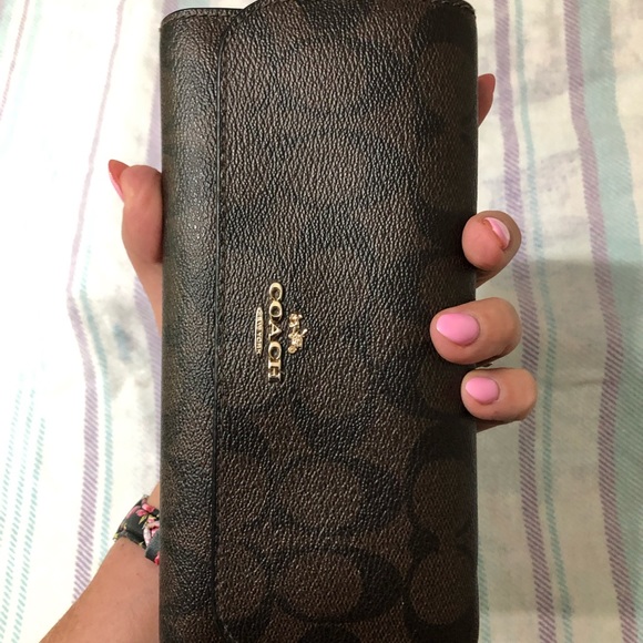 Coach Wallet - Picture 5 of 5